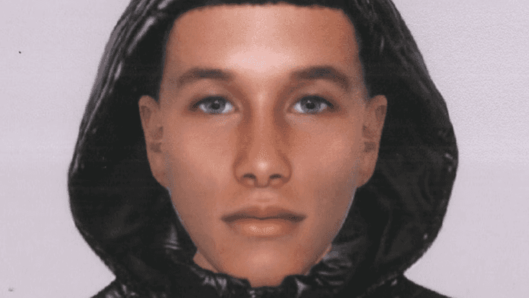 At least 22 women ‘sexually assaulted by teenage attacker’ while walking or jogging in London At least 22 women ‘sexually assaulted by teenage attacker’ while walking or jogging in London