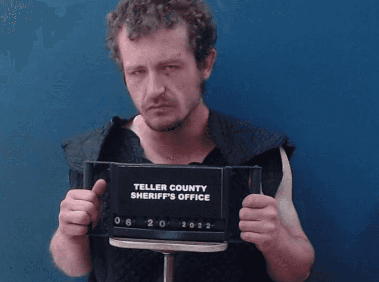 ‘Drunk’ man steals cop car – responds to domestic violence callout ‘identifying himself as a deputy’ ‘Drunk’ man steals cop car – responds to domestic violence callout ‘identifying himself as a deputy’