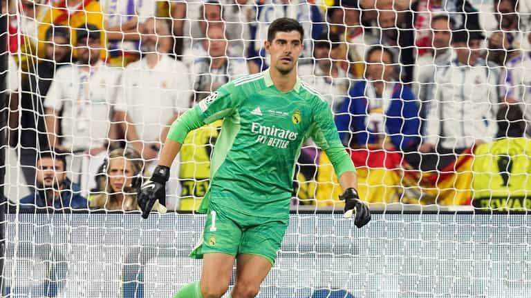 Thibaut Courtois gets ‘brick wall’ tattoo to celebrate Champions League Final heroics Thibaut Courtois gets ‘brick wall’ tattoo to celebrate Champions League Final heroics