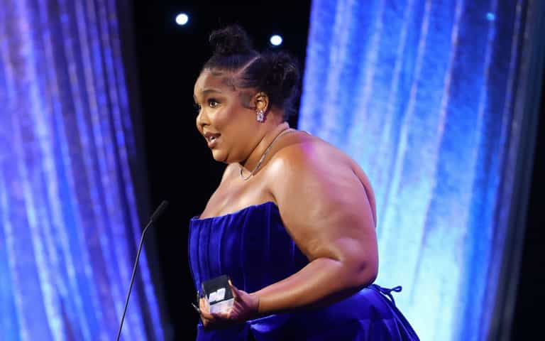 Lizzo pledges $1 million for Planned Parenthood and abortion funds Lizzo pledges $1 million for Planned Parenthood and abortion funds