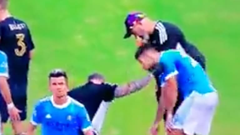 Philadelphia Union physio sent off after bizarre altercation with NYCFC players Philadelphia Union physio sent off after bizarre altercation with NYCFC players