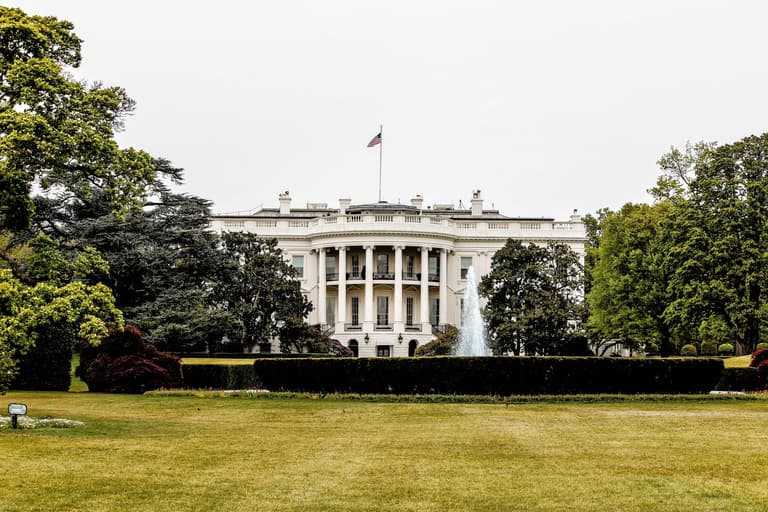 Elon Musk reveals who he could vote for in 2024 Presidential election- and it’s not Trump Elon Musk reveals who he could vote for in 2024 Presidential election- and it’s not Trump