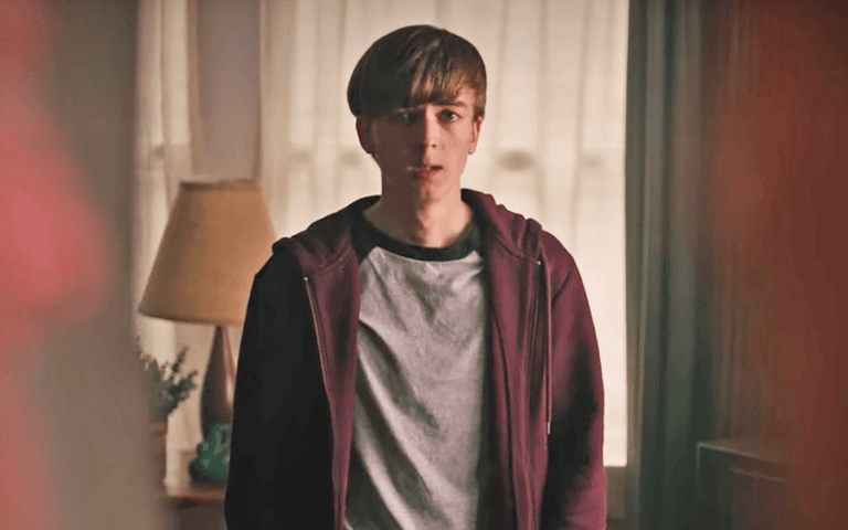 Riverdale actor killed his mother so she didn’t have to witness his plot to assassinate Justin Trudeau Riverdale actor killed his mother so she didn’t have to witness his plot to assassinate Justin Trudeau