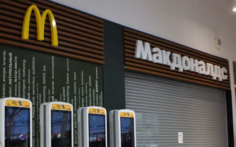Rebranded Russian McDonald’s reveals new logo after billionaire takeover Rebranded Russian McDonald’s reveals new logo after billionaire takeover