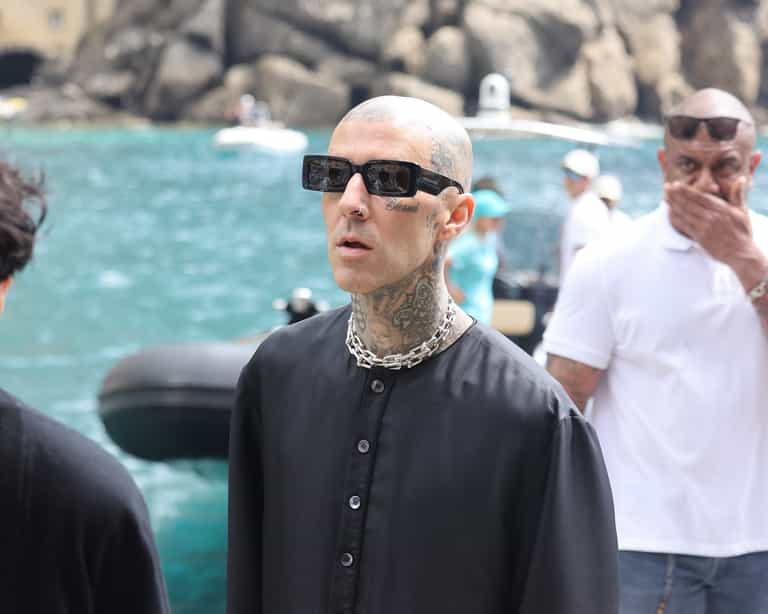 Travis Barker rushed to hospital after tweeting ‘God save me’ Travis Barker rushed to hospital after tweeting ‘God save me’