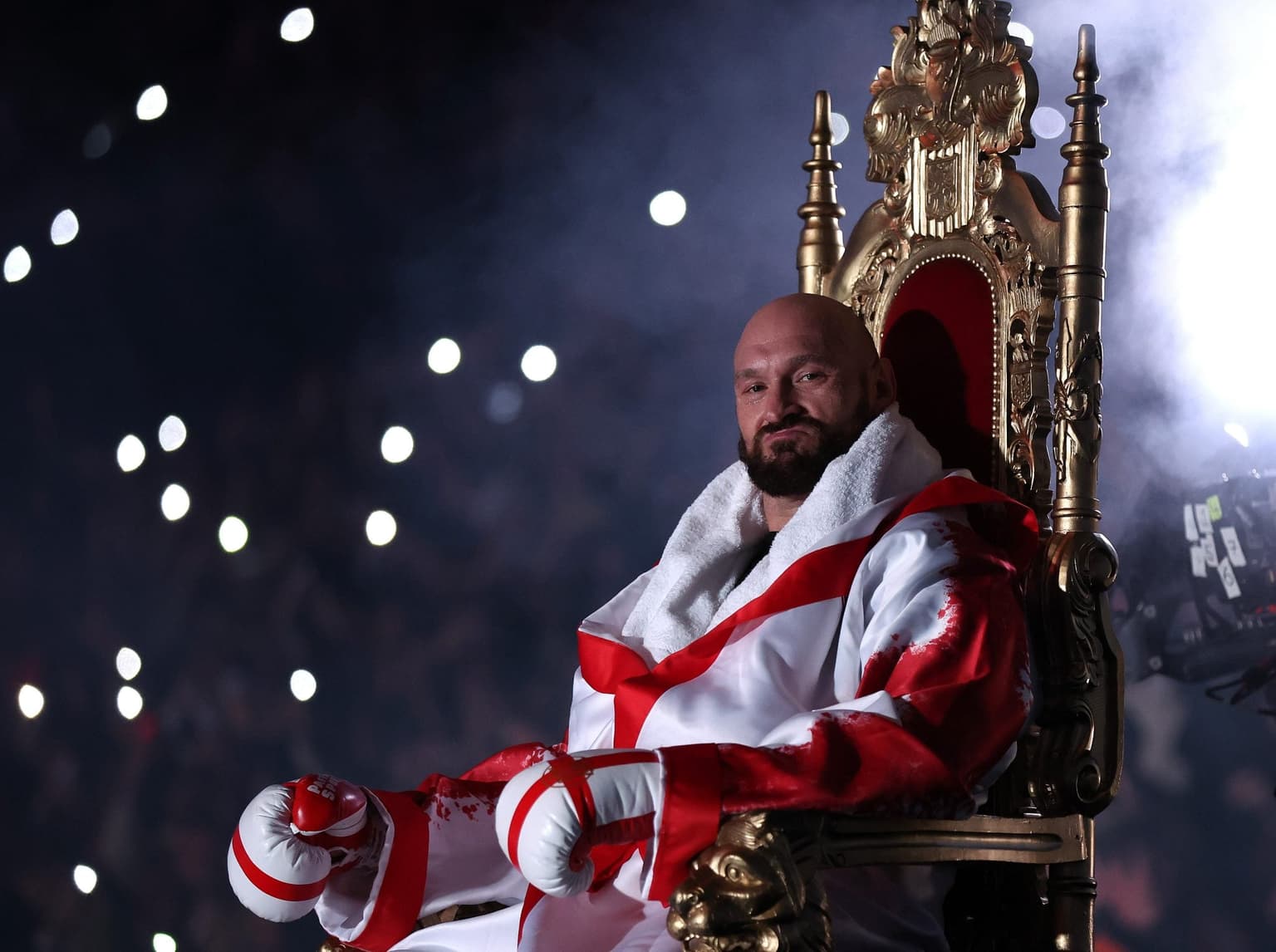 Tyson Fury reportedly in talks to fight winner of Usyk vs Joshua rematch