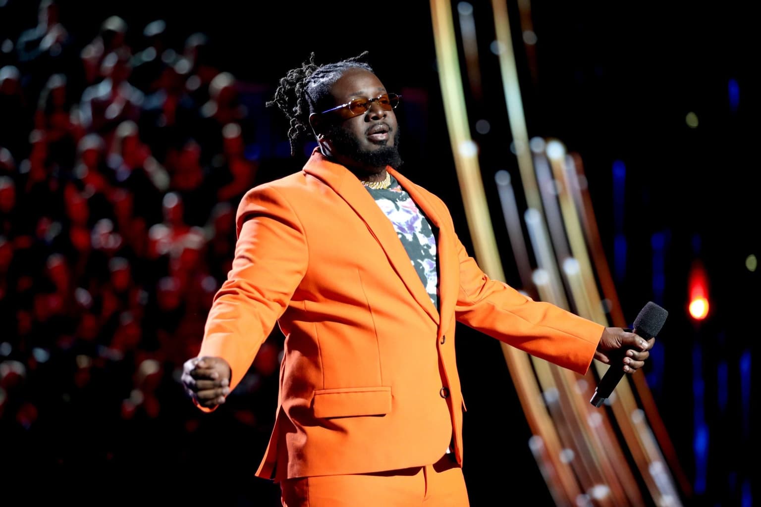 Akon used to use his brother as a body double before social media, says T-Pain