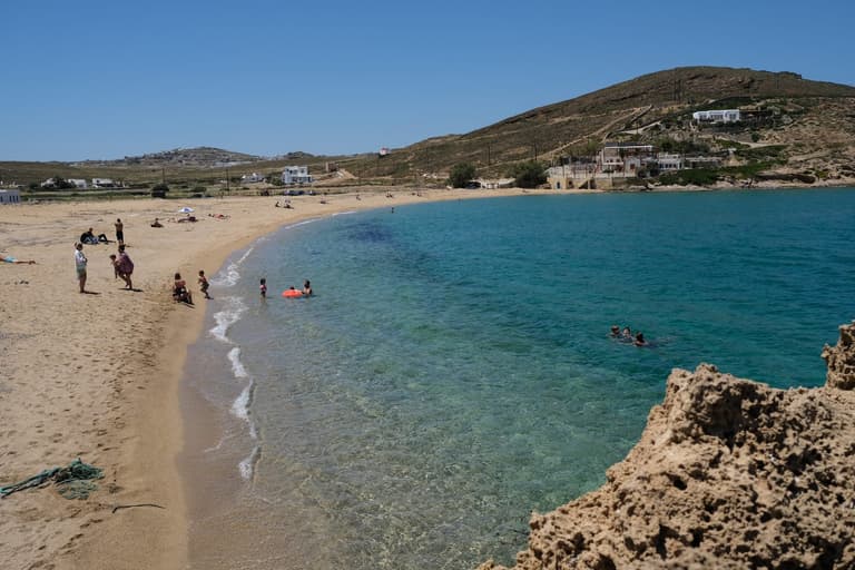 Brit tourist, 22, ‘raped by wealthy American holidaymaker in hotel toilet’ in Mykonos Brit tourist, 22, ‘raped by wealthy American holidaymaker in hotel toilet’ in Mykonos