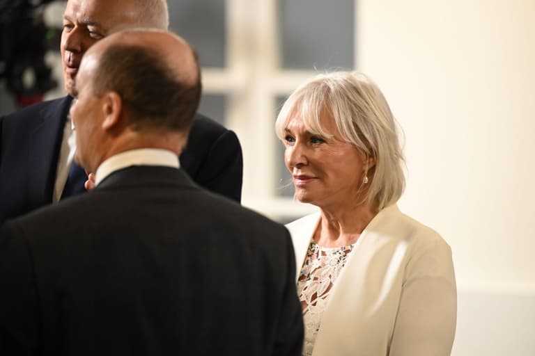 ‘FFS Nadine!’: Tory MP is forced to mute Dorries following bizarre tweet ‘FFS Nadine!’: Tory MP is forced to mute Dorries following bizarre tweet