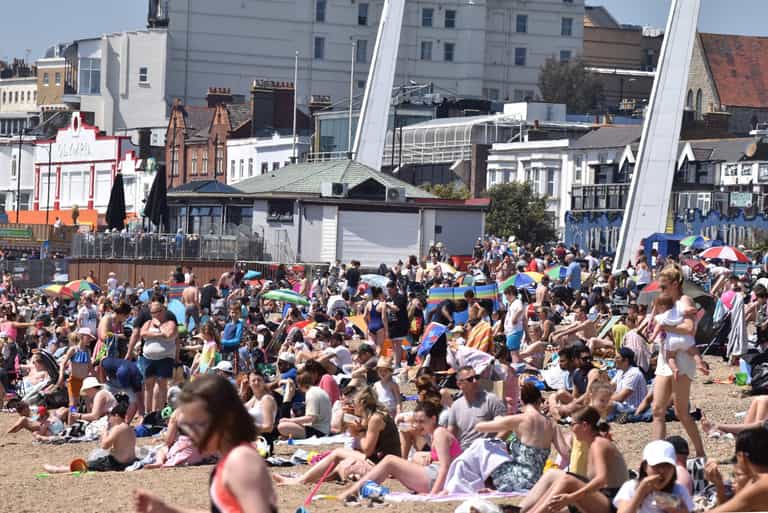 Red extreme heat warning: What it means and how worried you need to be Red extreme heat warning: What it means and how worried you need to be