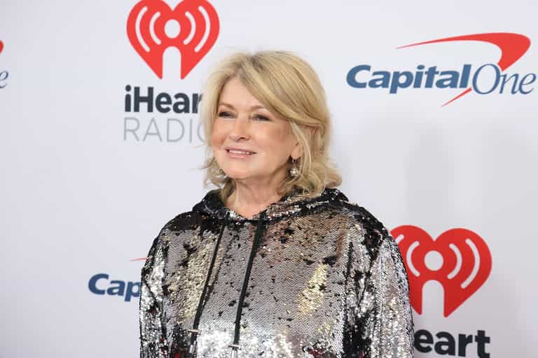 Martha Stewart says she wants her friends to die so she can date their husbands Martha Stewart says she wants her friends to die so she can date their husbands