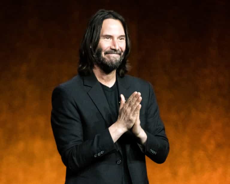 Keanu Reeves stopped to answer a young fan’s question in the most heartwarming celebrity exchange ever Keanu Reeves stopped to answer a young fan’s question in the most heartwarming celebrity exchange ever