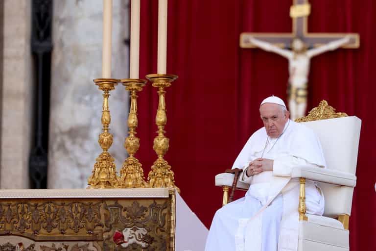 Joe Rogan calls The Vatican a ‘country filled with paedophiles and stolen art’ Joe Rogan calls The Vatican a ‘country filled with paedophiles and stolen art’