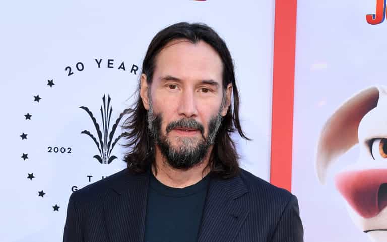 Move over Robert Pattinson, Keanu Reeves wants to suit up as Batman Move over Robert Pattinson, Keanu Reeves wants to suit up as Batman