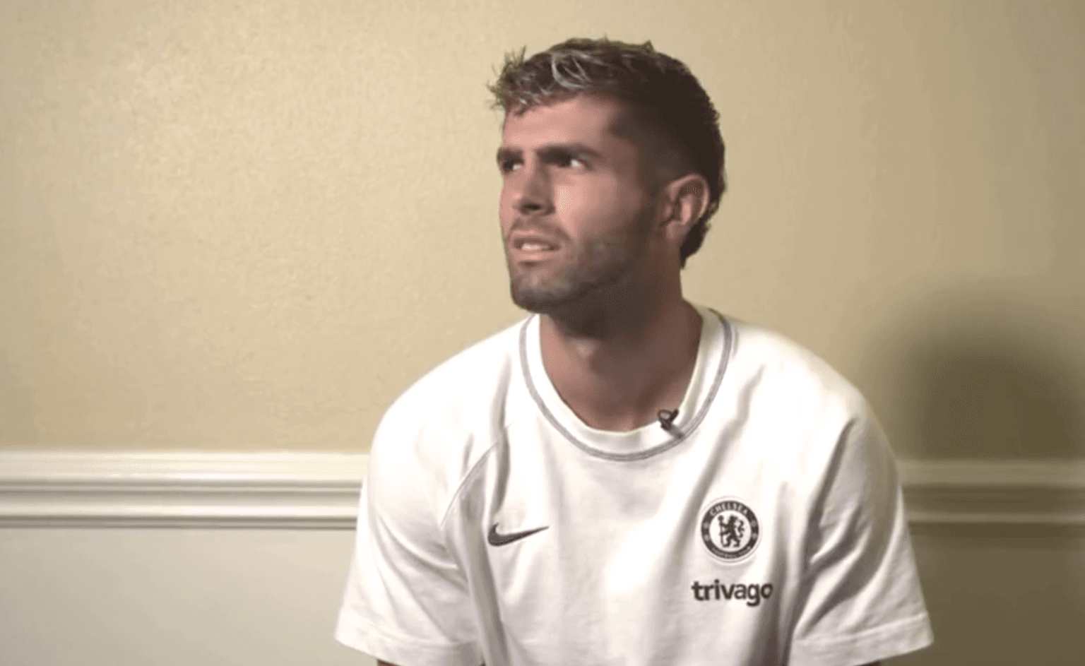 Chelsea block Christian Pulisic from answering gun control question
