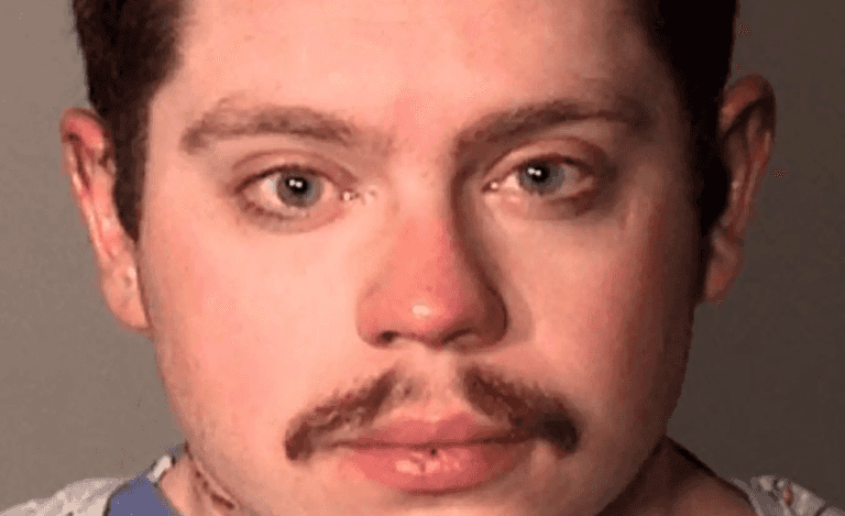 Navy sailor allegedly kills wife with hammer and sets home on fire with baby inside Navy sailor allegedly kills wife with hammer and sets home on fire with baby inside