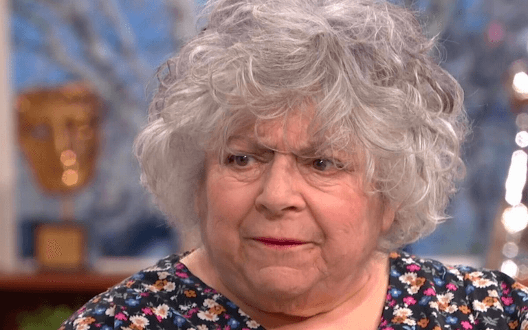 Miriam Margolyes claims Arnold Schwarzenegger ‘deliberately farted in her face’ during filming Miriam Margolyes claims Arnold Schwarzenegger ‘deliberately farted in her face’ during filming