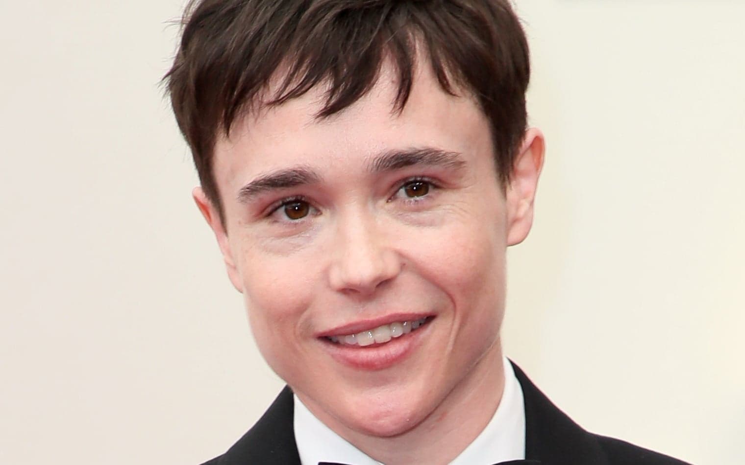 The Flash fans want Elliot Page to replace Ezra Miller