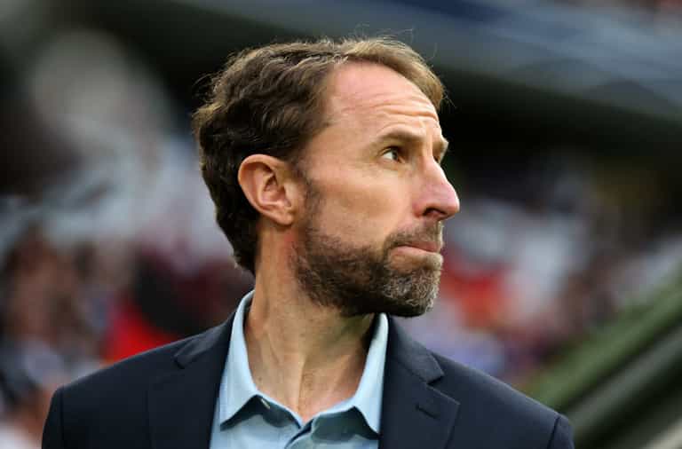 Gareth Southgate could axe unvaccinated players from World Cup squad Gareth Southgate could axe unvaccinated players from World Cup squad
