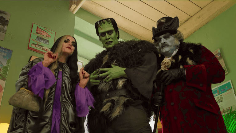 Rob Zombie’s Munsters movie trailer has left fans with the same complaints Rob Zombie’s Munsters movie trailer has left fans with the same complaints