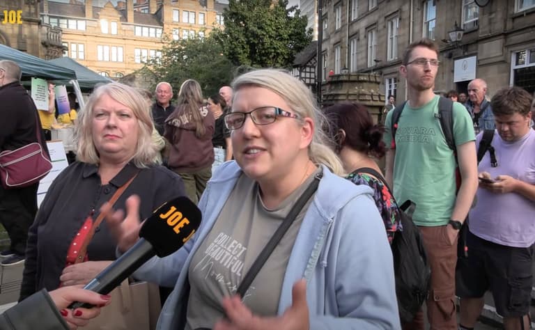 Dinner lady says she cries going into work – because she has to deny children school lunch Dinner lady says she cries going into work – because she has to deny children school lunch