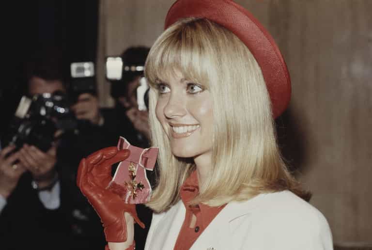 Grease star Olivia Newton-John dies aged 73 Grease star Olivia Newton-John dies aged 73