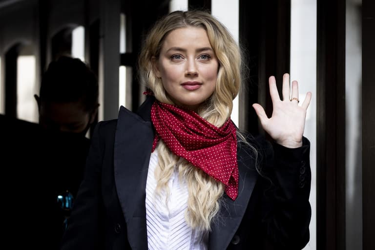 Amber Heard sells beloved desert home after being ordered to pay Johnny Depp $8.3m Amber Heard sells beloved desert home after being ordered to pay Johnny Depp $8.3m