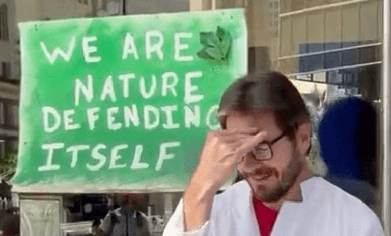 NASA scientist’s desperate plea before being arrested NASA scientist’s desperate plea before being arrested