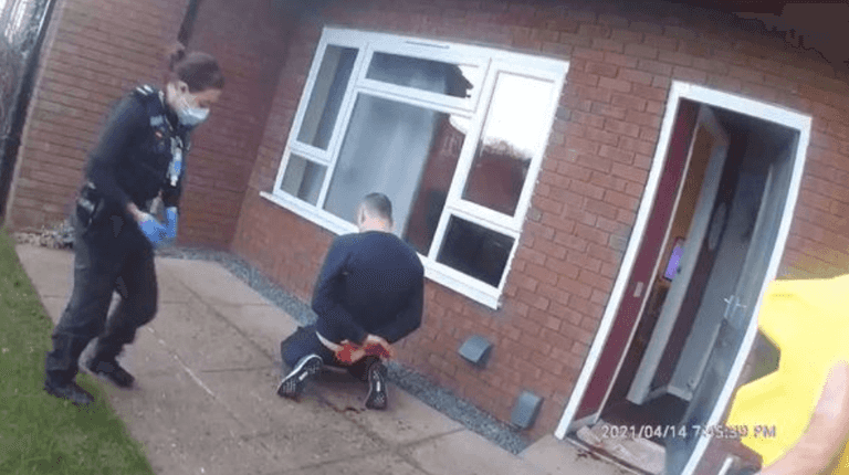 Blood-soaked man says ‘killing people isn’t always a bad thing’ during arrest Blood-soaked man says ‘killing people isn’t always a bad thing’ during arrest
