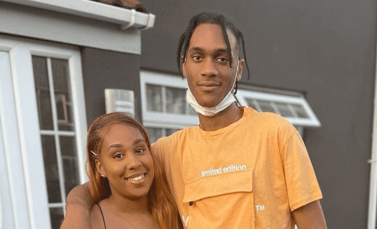 Pregnant girlfriend of rapper killed at Notting Hill Carnival ‘felt the baby kick’ as he died Pregnant girlfriend of rapper killed at Notting Hill Carnival ‘felt the baby kick’ as he died