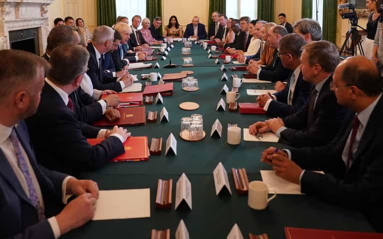 MPs claim £420,000 to pay their energy bills as Brits increasingly struggle with soaring prices MPs claim £420,000 to pay their energy bills as Brits increasingly struggle with soaring prices