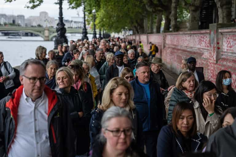 David Beckham spotted queuing for 12 hours to pay respects to the Queen David Beckham spotted queuing for 12 hours to pay respects to the Queen