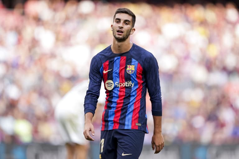 Barcelona have only paid Man City €3m for the transfer of Ferran Torres Barcelona have only paid Man City €3m for the transfer of Ferran Torres