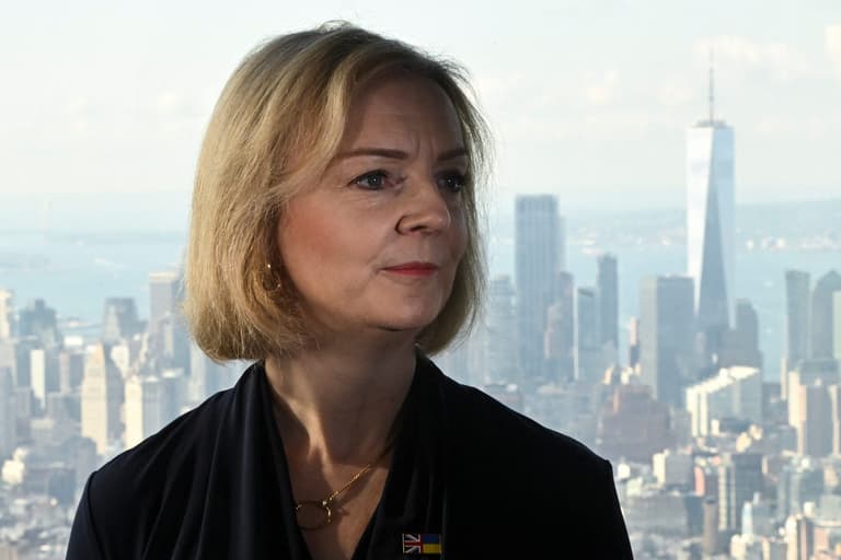 Kay Burley reads out Tory MP’s profanity-filled message about Liz Truss live on air Kay Burley reads out Tory MP’s profanity-filled message about Liz Truss live on air
