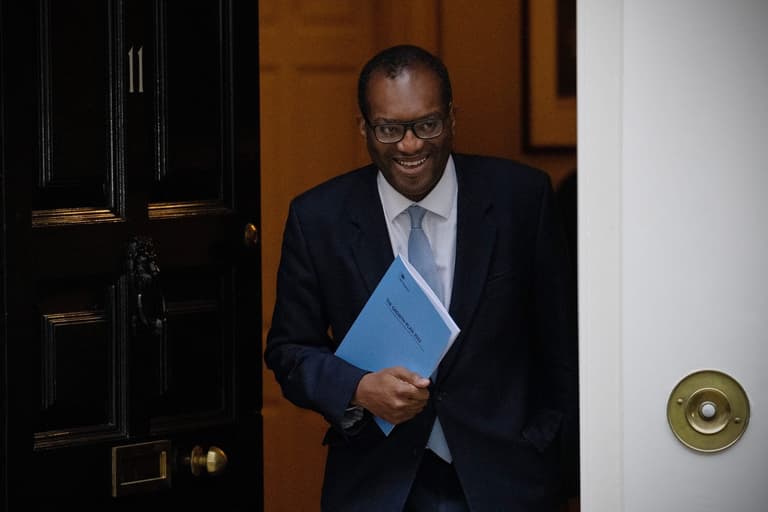 Chancellor slashes taxes for the rich and tells Universal Credit claimants to work more Chancellor slashes taxes for the rich and tells Universal Credit claimants to work more