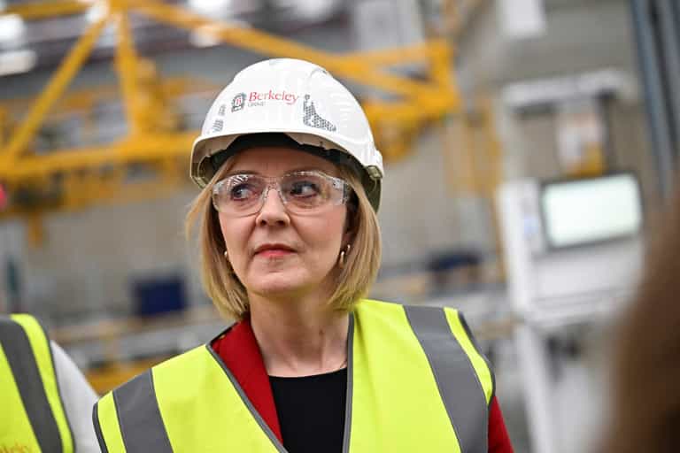 Liz Truss thought she’d get an easy ride on local radio… then she got absolutely skewered Liz Truss thought she’d get an easy ride on local radio… then she got absolutely skewered