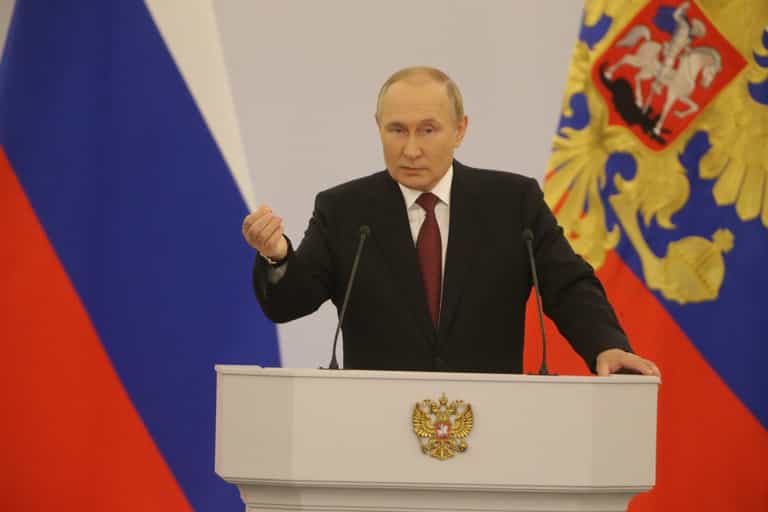 Russia release statement after Donald Trump decides to stop military aid to Ukraine Russia release statement after Donald Trump decides to stop military aid to Ukraine