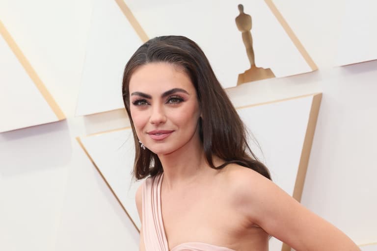 Mila Kunis keeps getting offensive Family Guy line shouted at her from passers-by Mila Kunis keeps getting offensive Family Guy line shouted at her from passers-by