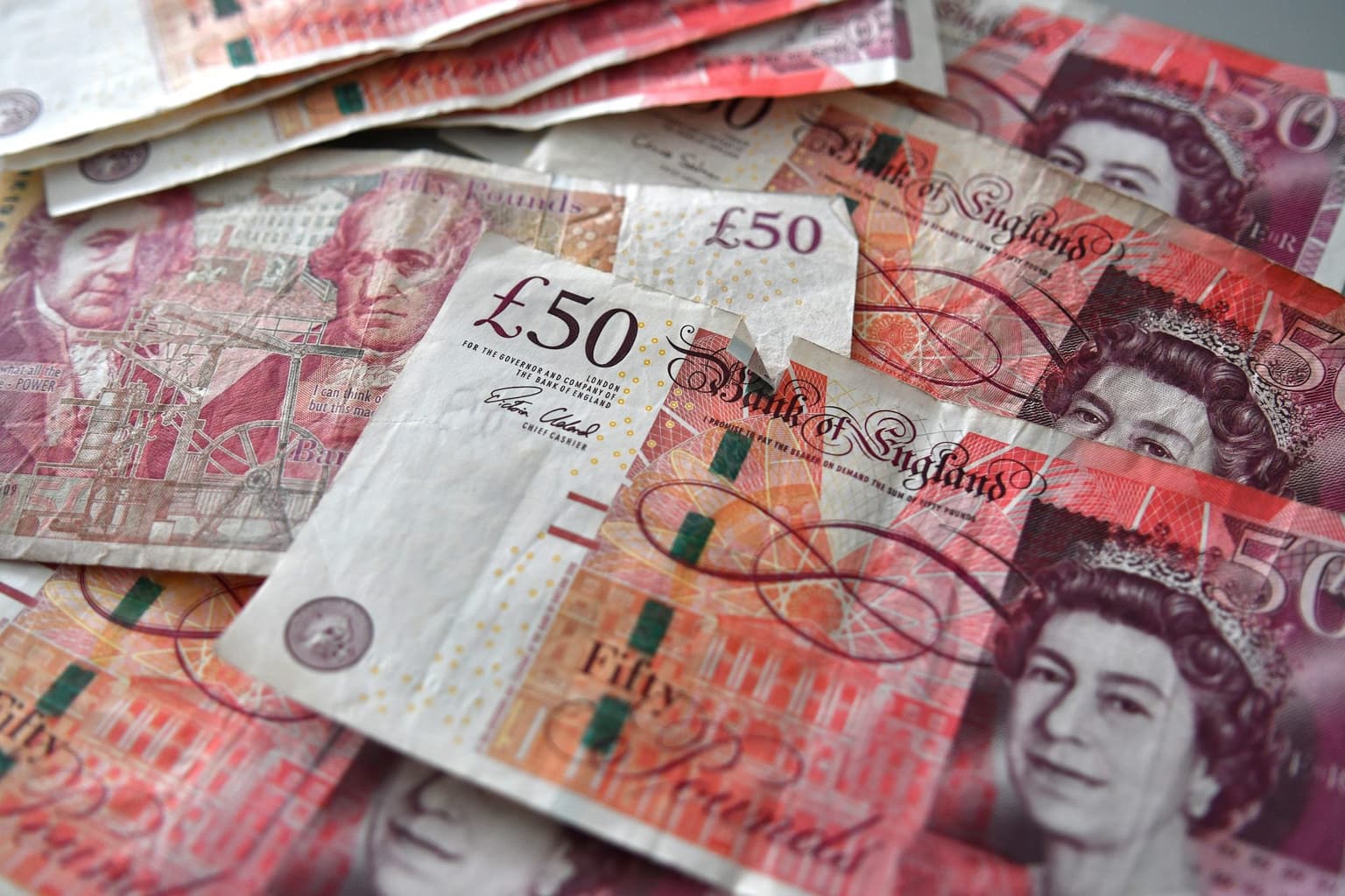 Today is the last day to use your old £20 and £50 notes