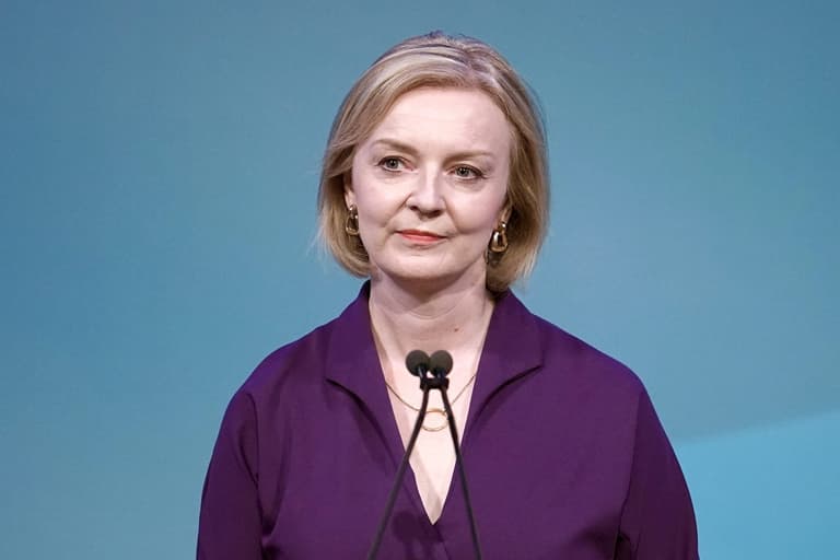 Joe Lycett trolls Liz Truss following her resignation Joe Lycett trolls Liz Truss following her resignation