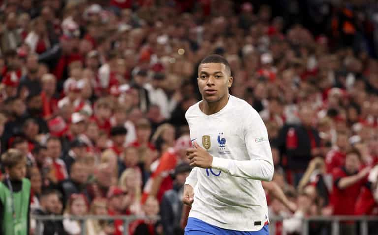 L’ Équipe give French team brutal ratings after Denmark defeat L’ Équipe give French team brutal ratings after Denmark defeat