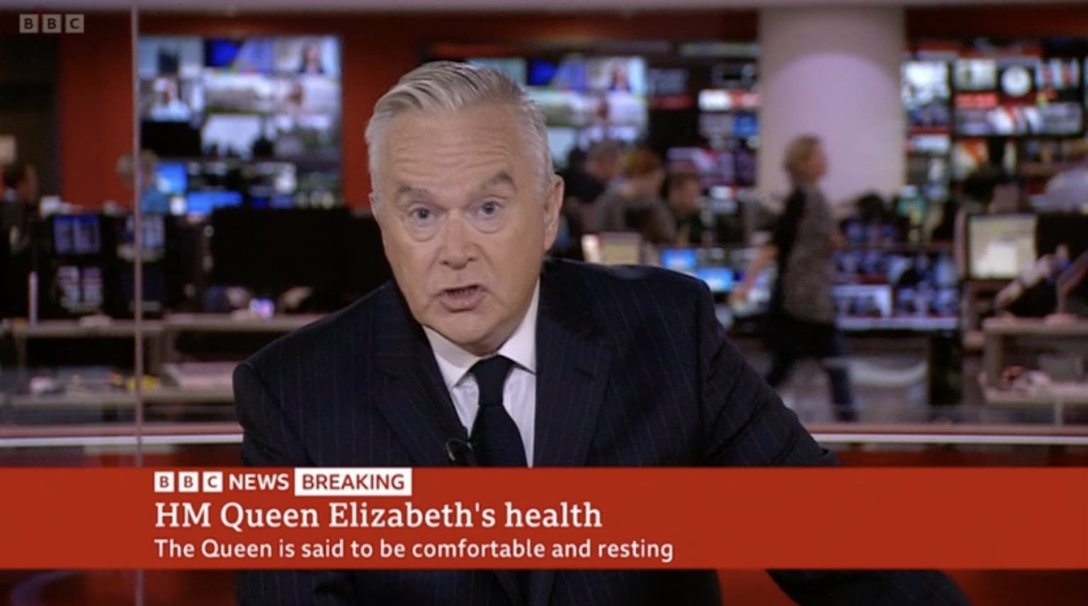 People are convinced Huw Edwards’ attire suggests an announcement is imminent