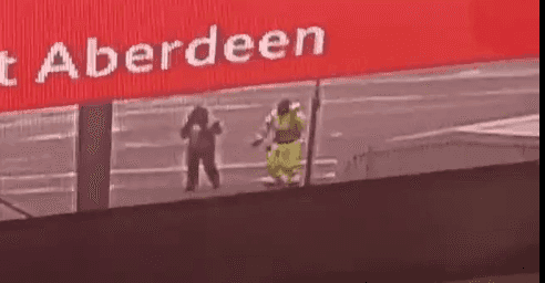 Aberdeen airport staff accused of ‘taking the piss’ after video shows them flossing as Royals race to Queen’s bedside Aberdeen airport staff accused of ‘taking the piss’ after video shows them flossing as Royals race to Queen’s bedside