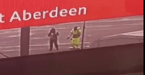 Aberdeen airport staff accused of ‘taking the piss’ after video shows them flossing as Royals race to Queen’s bedside Aberdeen airport staff accused of ‘taking the piss’ after video shows them flossing as Royals race to Queen’s bedside