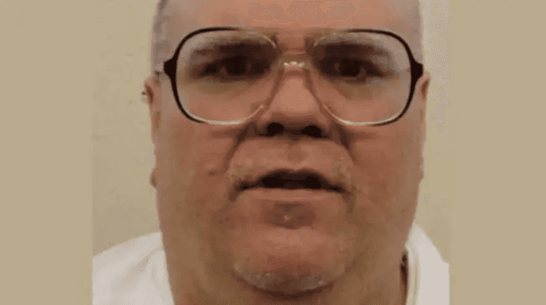 Killer on death row with fear of needles has execution abandoned Killer on death row with fear of needles has execution abandoned