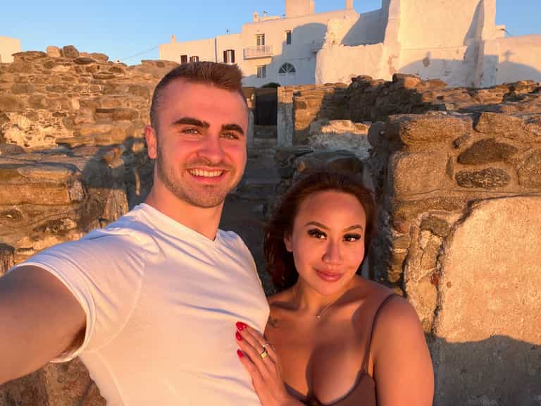 Woman lets boyfriend pay all of bills and rent because she’s an ‘investment’ Woman lets boyfriend pay all of bills and rent because she’s an ‘investment’