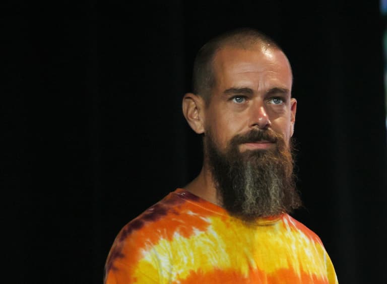 Twitter’s founder launches beta for new social media company just as Elon Musk takes over Twitter’s founder launches beta for new social media company just as Elon Musk takes over