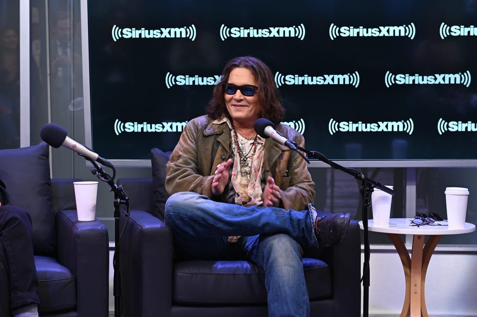 Johnny Depp wows fans as he slips into character as a freshly shaven Captain Jack Sparrow