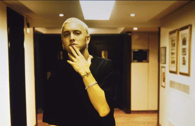 Eminem proves that there actually plenty of words that rhyme with orange Eminem proves that there actually plenty of words that rhyme with orange