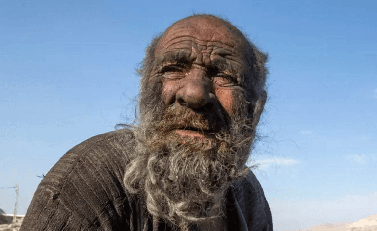‘World’s dirtiest man’ who went decades without washing dies aged 94 ‘World’s dirtiest man’ who went decades without washing dies aged 94